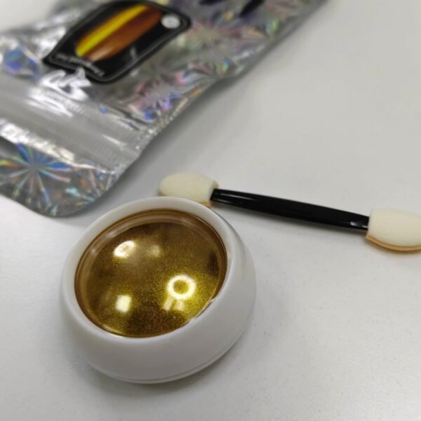 Polvo espejo compacto color dorado