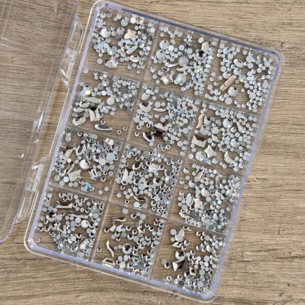 Caja decoración strass plateados