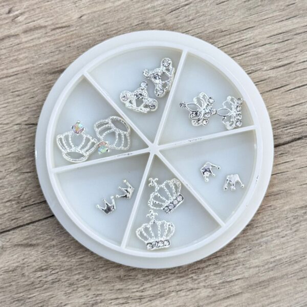 Apliques corona x 12 unidades