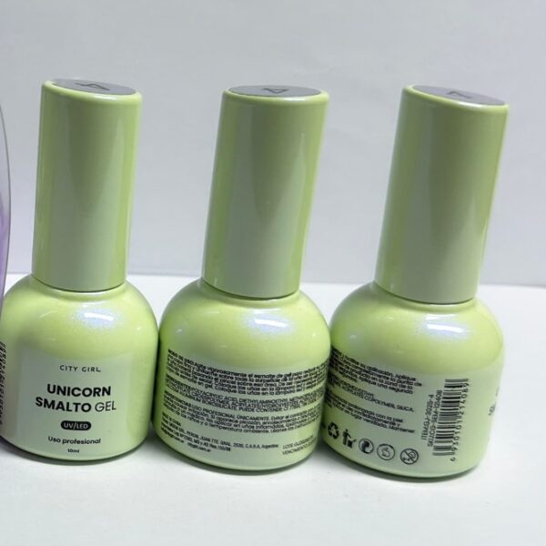 Esmalte semipermanente unicornio 10ml tono #4 - City Girl