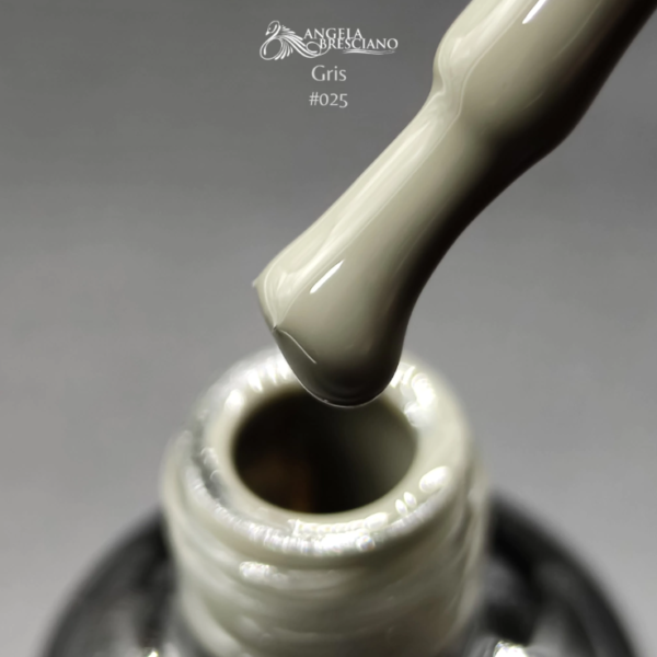 Esmalte semipermanente 025 - Gris - Angela Bresciano