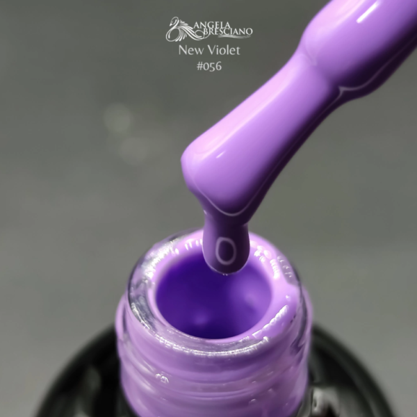 Esmalte semipermanente 056 - New Violet - Angela Bresciano