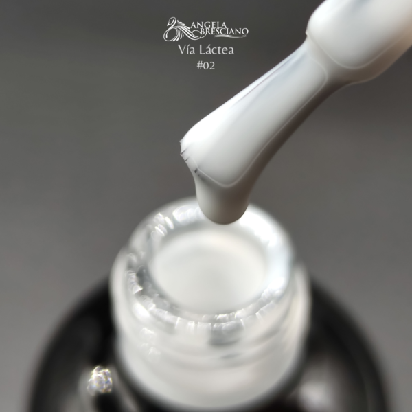 Esmalte semipermanente 002 Vía Láctea - Angela Bresciano