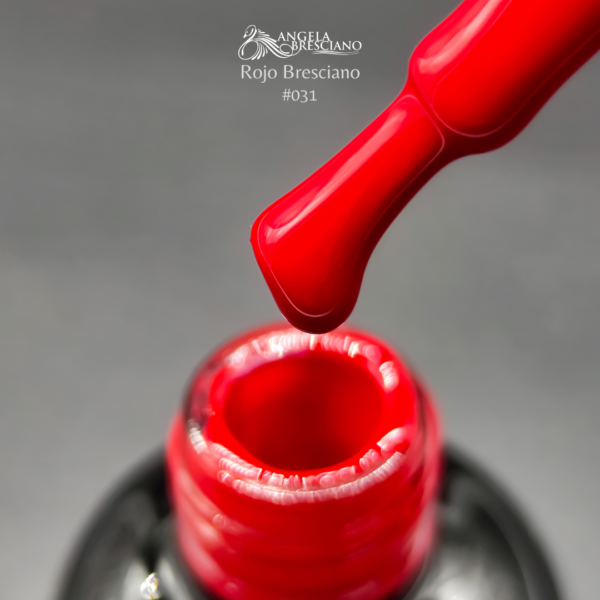 Esmalte semipermanente 031 Rojo Bresciano - Angela Bresciano