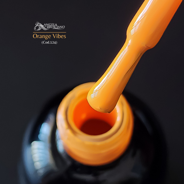 Esmalte semipermanente 124 Orange Vibes - Angela Bresciano
