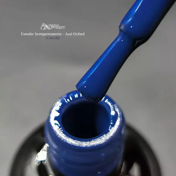 Esmalte semipermanente 129 Azul Oxford - Angela Bresciano